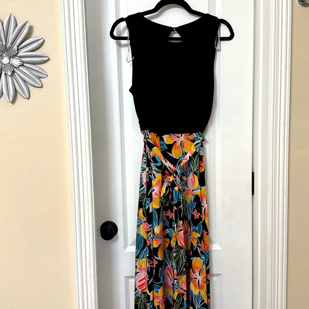Shelby & Palmer black orange flower ties at the waist maxi dress size L